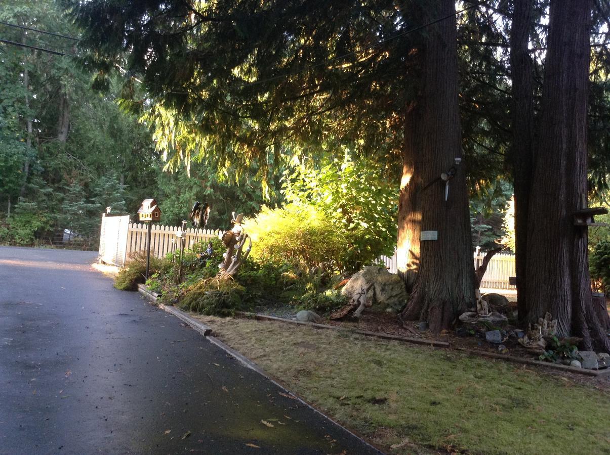 Tea Cozy Bed & Breakfast Qualicum Beach Bagian luar foto